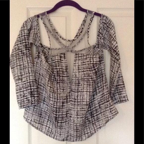 Tobi Tops - Nwt TOBI cold Shoulder Mesh Panel Blouse S